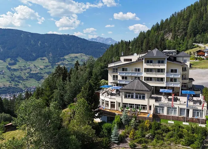 Wellness Aparthotel Panorama Alpin - Ferienwohnungen Jerzens Im Pitztal